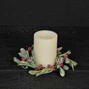 Merry Mistletoe Mini Ring