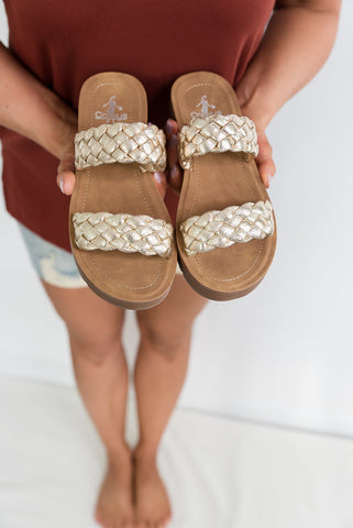 Wind It Up Sandals in Gold