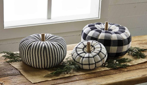 Black and White Pumpkin Sitter - Courtyard Style