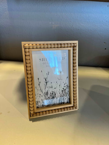 Beaded Wooden Frame - Courtyard Style